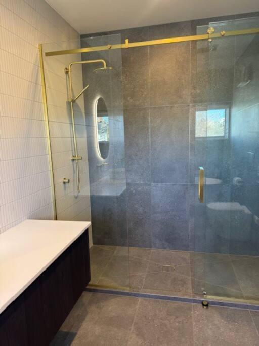 Ferienwohnung Location And Luxury In Timaru Exterior foto