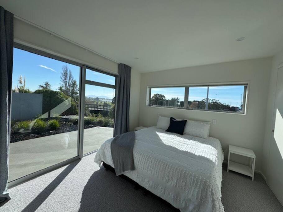 Ferienwohnung Location And Luxury In Timaru Exterior foto